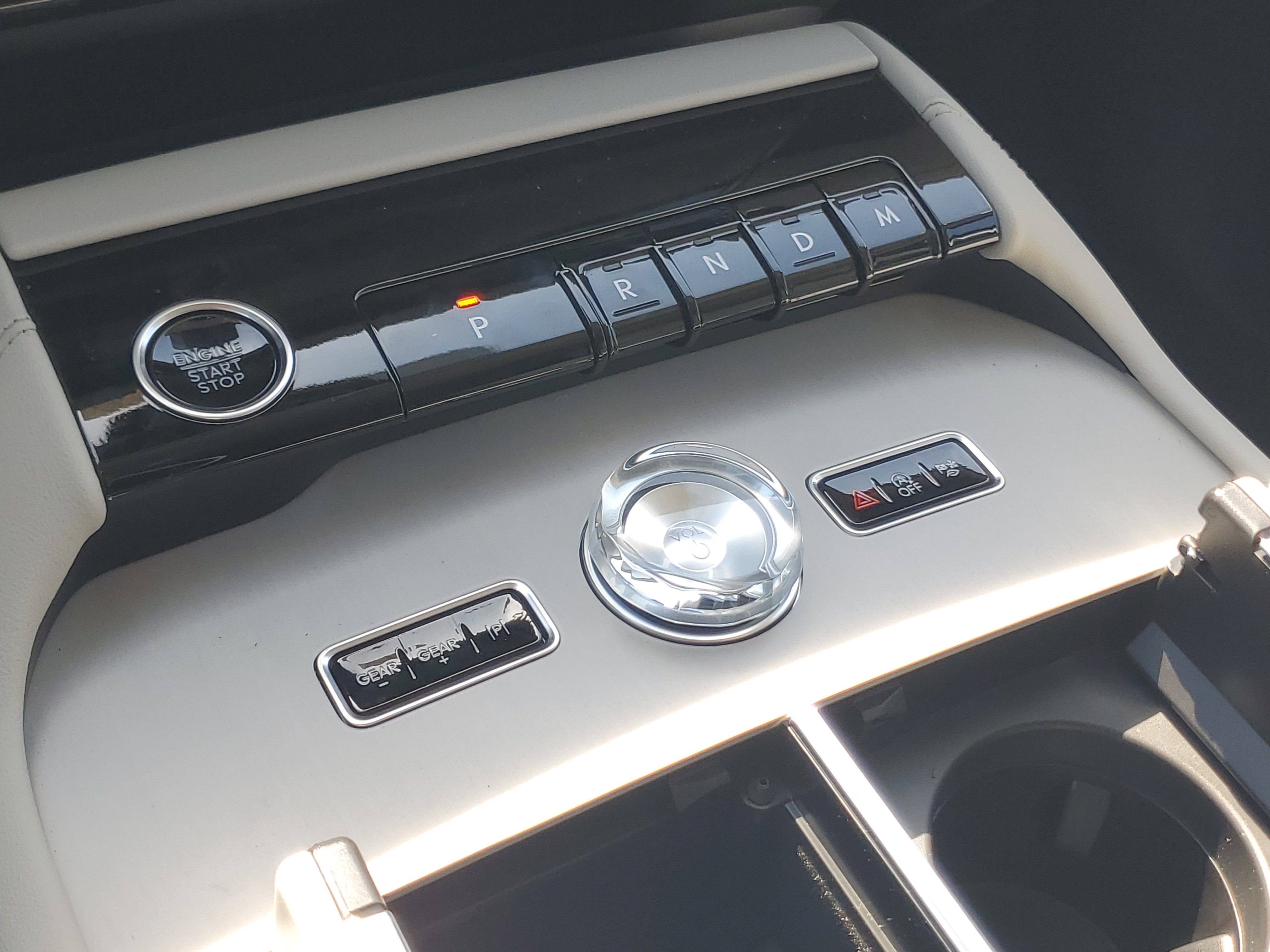 New 2026 Lincoln Navigator Reserve AWD/4WD image 25
