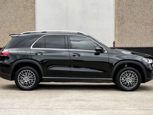 Used 2021 Mercedes-Benz GLE 350 w/ Premium Package image 9