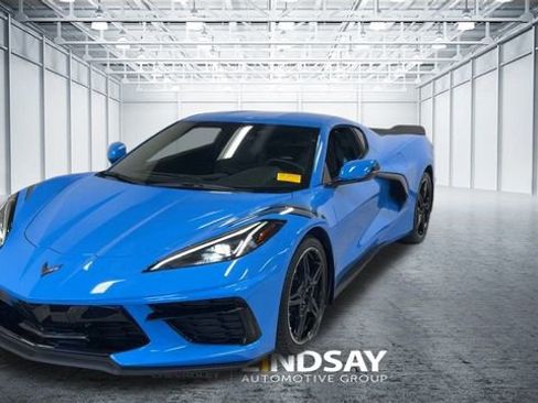 Used 2023 Chevrolet Corvette Stingray Coupe w/ 1LT image 5