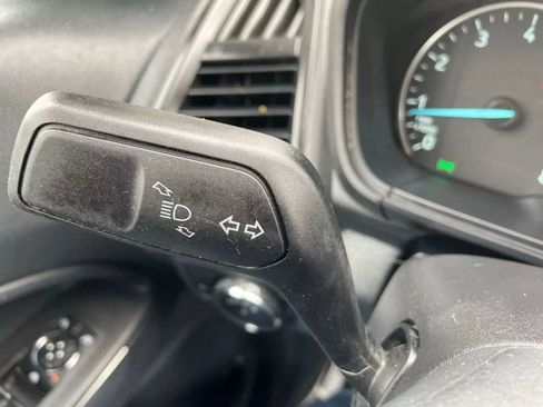 Used 2018 Ford EcoSport SE w/ SE Convenience Package image 37