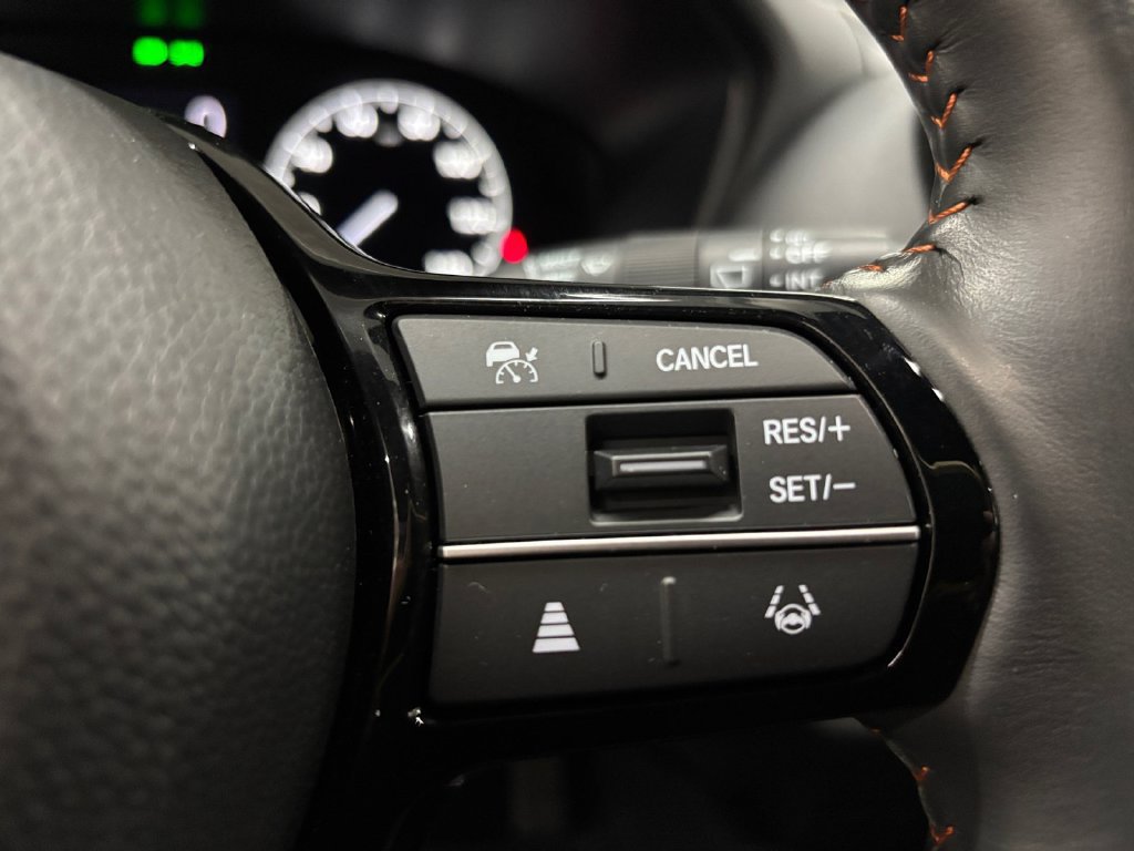 Used 2024 Honda HR-V Sport image 27