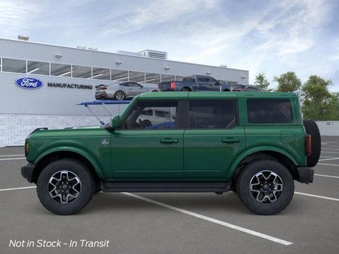 New 2025 Ford Bronco Outer Banks image 3