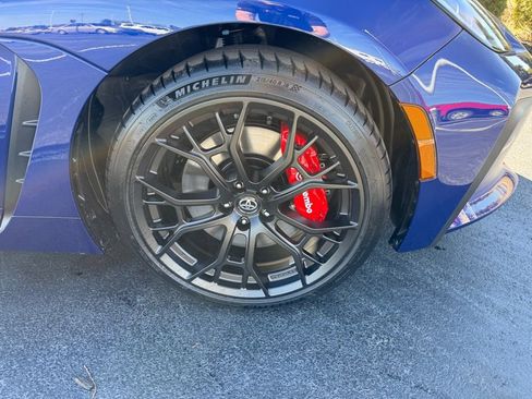 Used 2026 Toyota GR86 Premium w/ Performance Package image 9