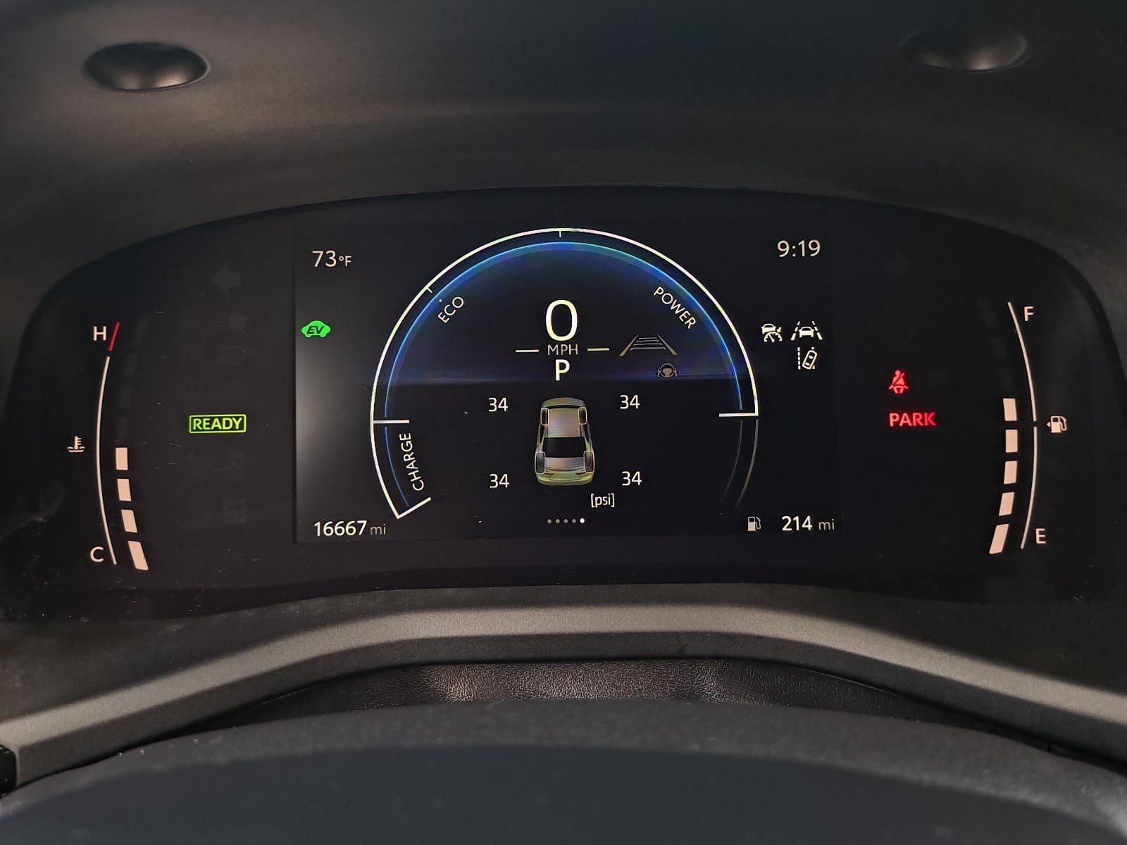 Used 2025 Toyota Camry SE w/ Convenience Package FWD image 19