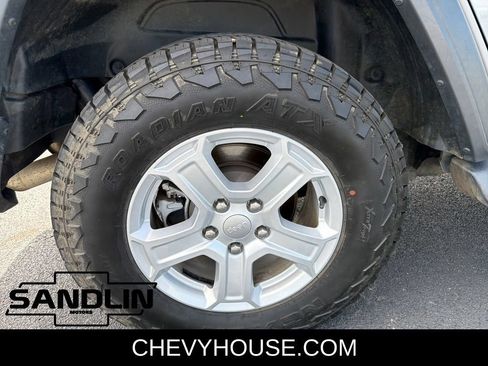 Used 2020 Jeep Wrangler Unlimited Sport S AWD/4WD image 44