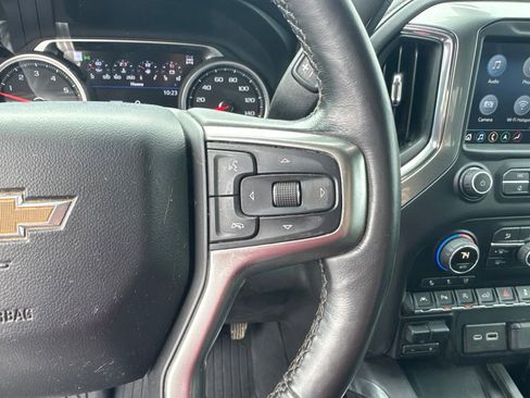 Used 2020 Chevrolet Silverado 1500 LTZ w/ LTZ Premium Package AWD/4WD image 17