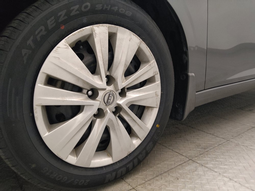 Used 2025 Nissan Sentra S FWD image 31
