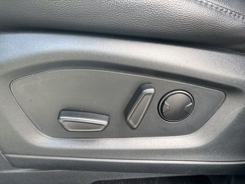 Used 2023 Ford Explorer ST-Line w/ Class IV Trailer Tow Package image 14