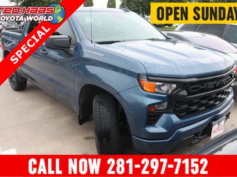 Used 2024 Chevrolet Silverado 1500 Custom RWD image 1