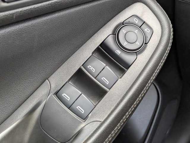 Used 2024 Buick Encore GX Sport Touring AWD/4WD image 23