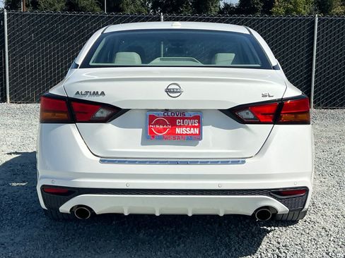 Used 2023 Nissan Altima 2.5 SL FWD image 8
