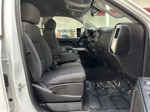 Used 2018 Chevrolet Silverado 3500 LT AWD/4WD image 17