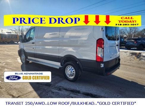 Used 2023 Ford Transit 250 Low Roof AWD w/ Exterior Upgrade Package image 6