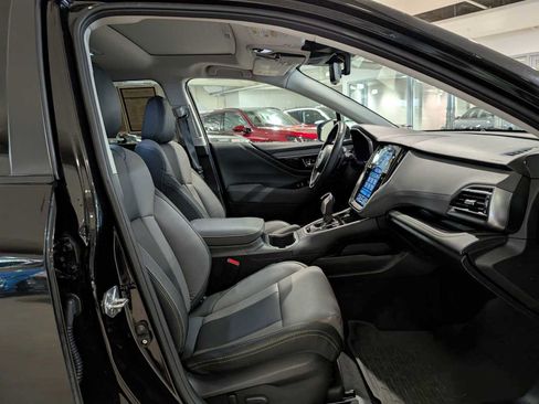 Used 2024 Subaru Outback Onyx Edition XT AWD/4WD image 10