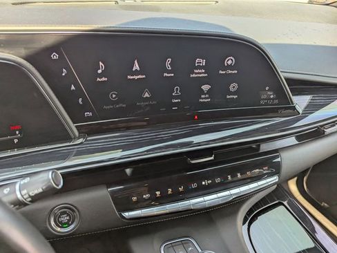 Used 2021 Cadillac Escalade Sport w/ Driver Assist Tech Package image 25