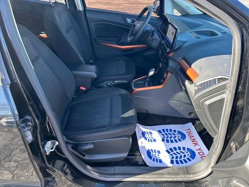 Used 2021 Ford EcoSport SE w/ SE Appearance Package image 18