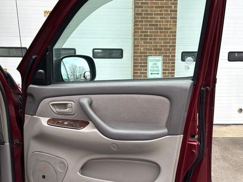 Used 2004 Toyota Tundra SR5 image 11