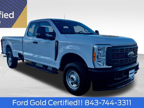 Certified 2023 Ford F350 XL image 1