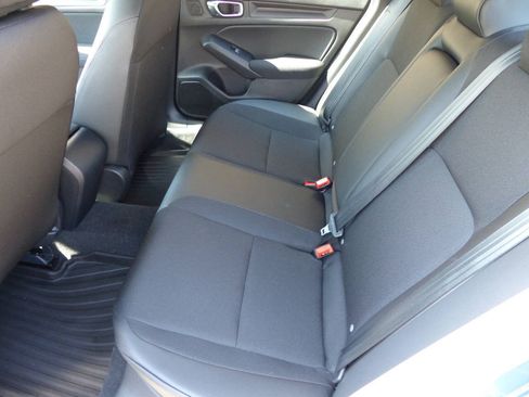 Used 2025 Honda Civic Sport image 23