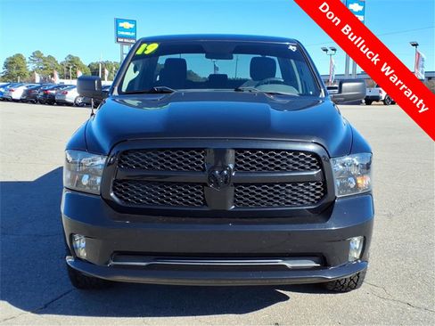 Used 2019 RAM 1500 Express w/ Express Value Package image 8