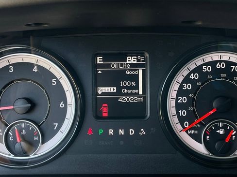 Used 2024 RAM 1500 Classic SLT image 16