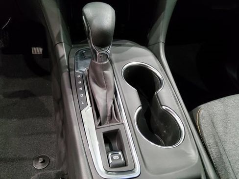 Used 2023 Chevrolet Equinox LT image 30