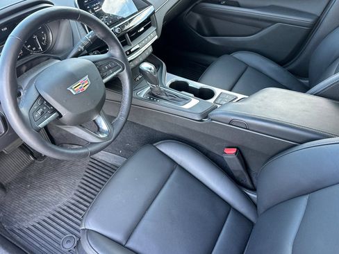 Used 2026 Cadillac CT4 Premium Luxury RWD image 10
