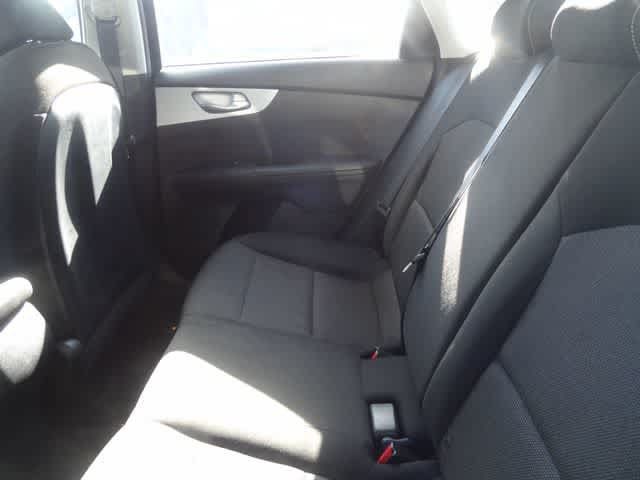 Used 2024 Kia Forte LXS FWD image 8