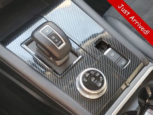 Used 2024 Mitsubishi Outlander SE AWD/4WD image 32