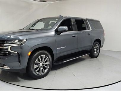 Used 2021 Chevrolet Suburban LT w/ LT Signature Package