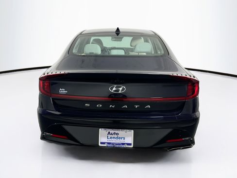 Used 2023 Hyundai Sonata SEL w/ Preferred Accessory Package FWD image 6