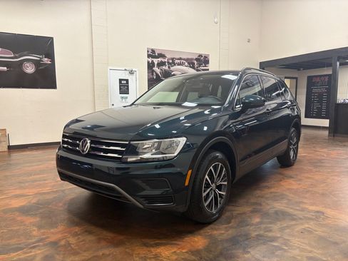 Used 2019 Volkswagen Tiguan SE AWD/4WD image 5