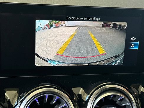 Certified 2023 Mercedes-Benz GLA 250 w/ Premium Package image 25