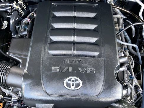 Used 2020 Toyota Sequoia SR5 w/ Premium Package RWD image 32