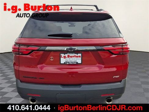 Used 2023 Chevrolet Traverse RS image 5