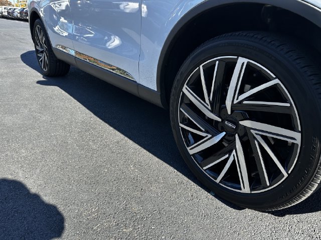 Certified 2025 Lincoln Aviator Reserve w/ Equipment Group 201A AWD/4WD image 11