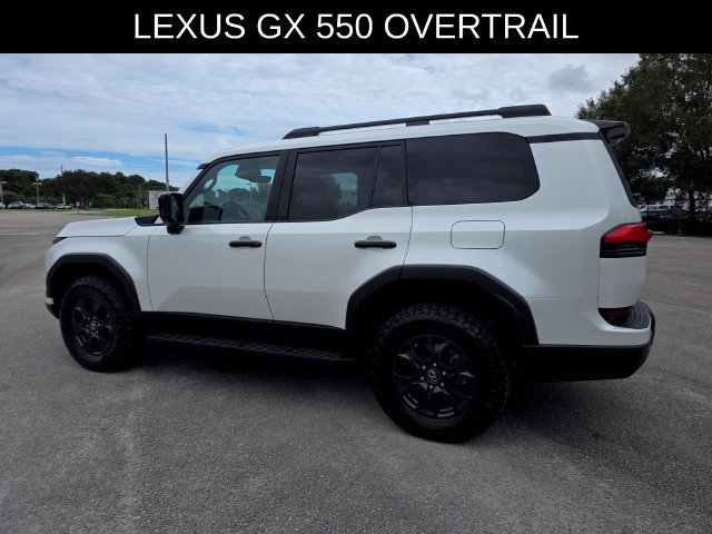 Used 2024 Lexus GX 550 AWD/4WD image 5