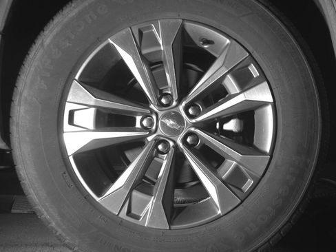 Used 2025 Chevrolet Equinox LT image 15