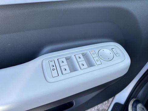 New 2026 Hyundai Santa Fe SE FWD image 24