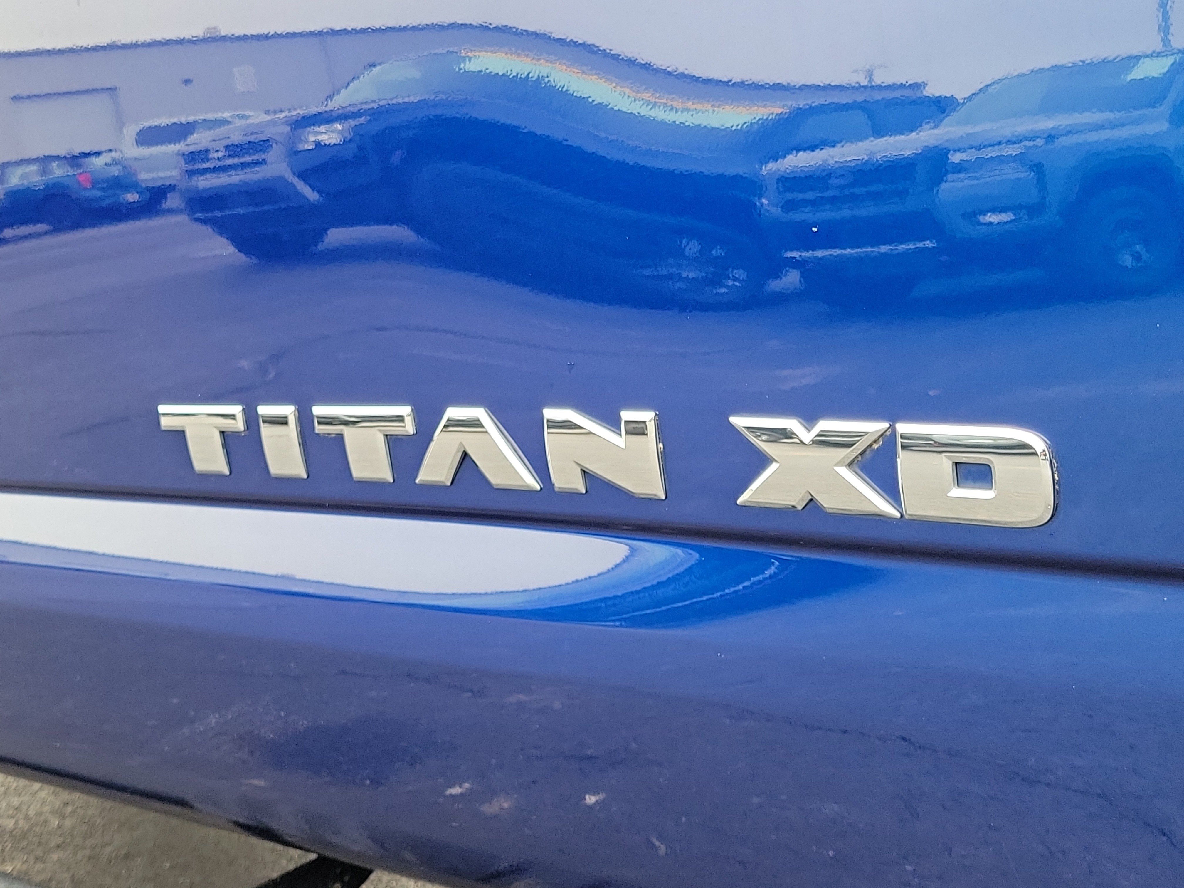Used 2021 Nissan Titan SV w/ SV Convenience Package AWD/4WD image 7