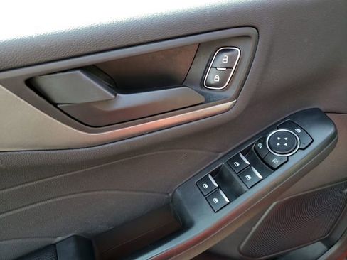 Used 2024 Ford Escape Active image 19