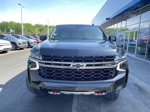 Used 2021 Chevrolet Tahoe Z71 w/ Z71 Signature Package AWD/4WD image 32