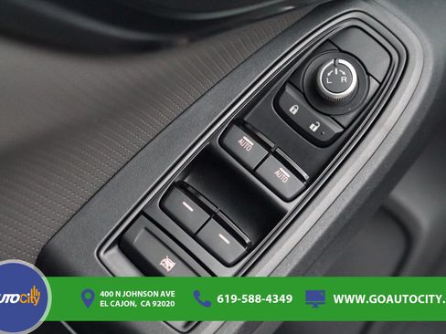 Used 2023 Subaru Crosstrek 2.5i Sport AWD/4WD image 17