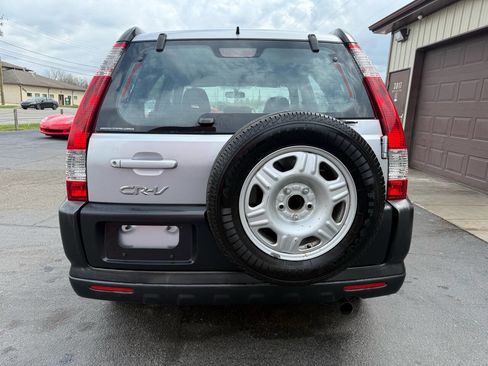 Used 2005 Honda CR-V LX image 14