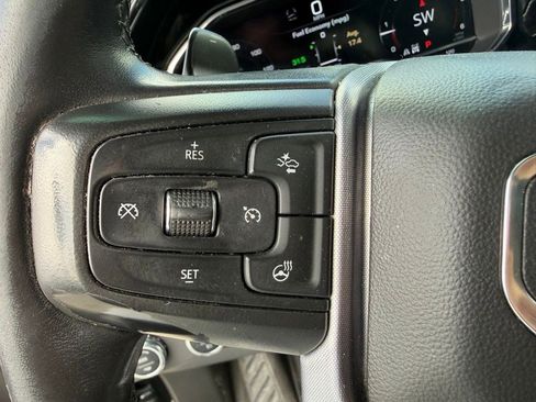 Used 2022 GMC Sierra 1500 Elevation w/ Elevation Premium Package AWD/4WD image 13