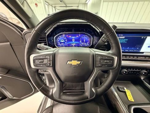 Certified 2024 Chevrolet Silverado 2500 LTZ w/ LTZ Premium Package image 10