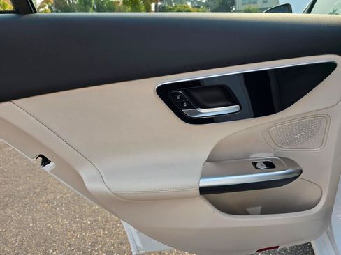 New 2026 Mercedes-Benz C 300 4MATIC Sedan image 19