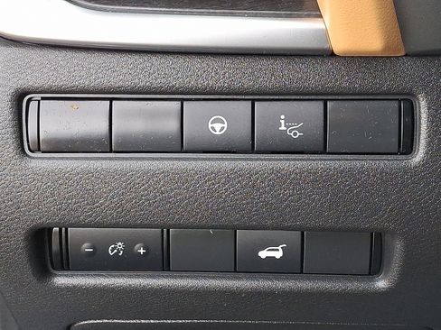 Used 2022 Nissan Rogue Platinum w/ Head-Up Display Package image 26