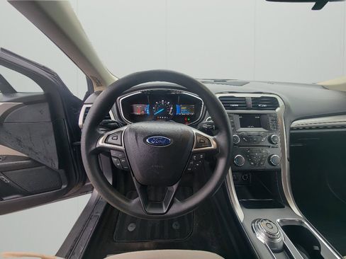 Used 2017 Ford Fusion S image 12