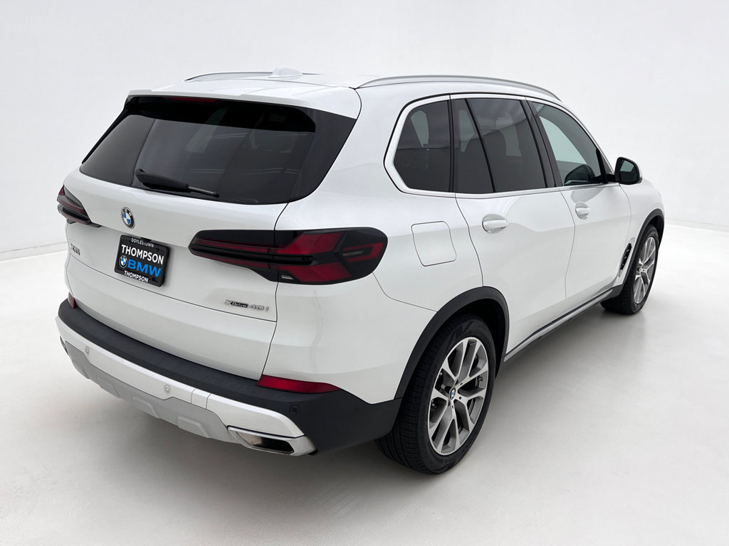 Certified 2024 BMW X5 xDrive40i w/ Parking Assistance Package AWD/4WD image 7